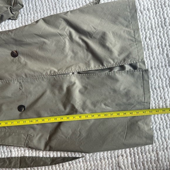 Pull & Bear | Double-Breasted Olive Green Trench Coat in Small - Picture 7 of 9